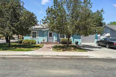 802 E Academy Avenue, Tulare, CA 93274