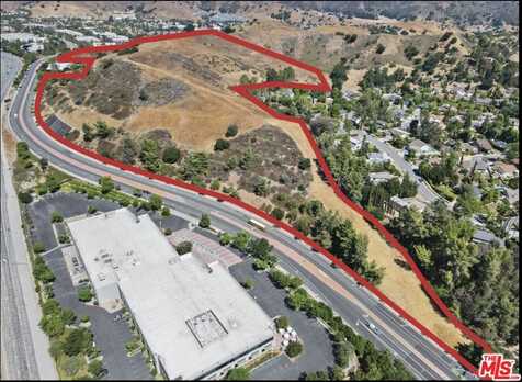 27300 Agoura Rd, Calabasas, CA 91301