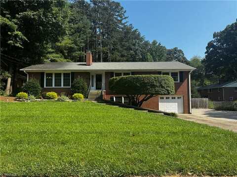 3109 Kinnamon Road, Winston Salem, NC 27104