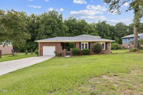 6534 Sprucewood Road, Fayetteville, NC 28304