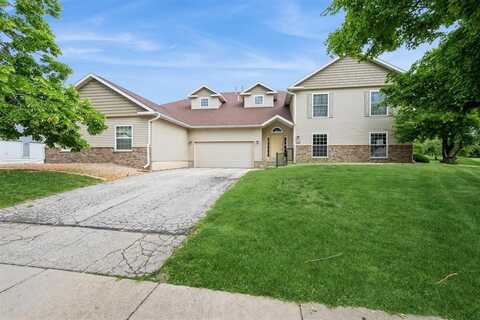 4405 Westchester Drive, Cedar Rapids, IA 52402