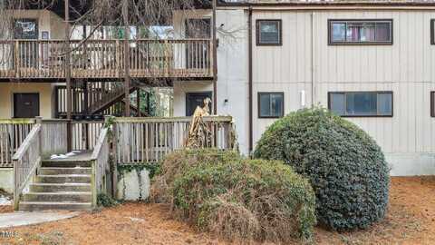 550 Pine Ridge Place, Raleigh, NC 27609