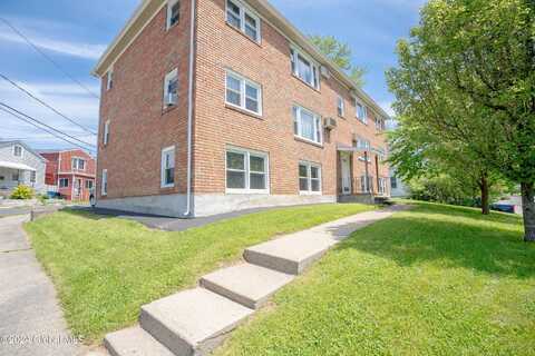 35 McAlpin Street, Albany, NY 12209
