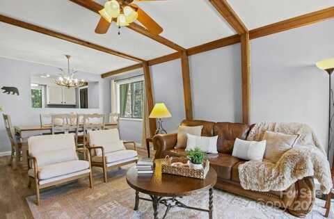 26 Pinetop Circle unit: B, Banner Elk, NC 28604