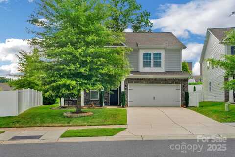 236 Robinwood Lane, Lake Wylie, SC 29710