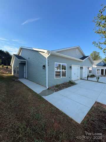 109 Brawley Villas Place, Mooresville, NC 28117
