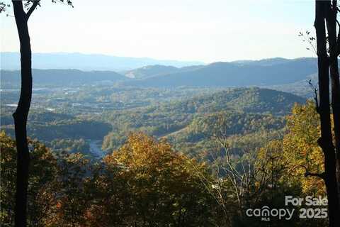 21 Casta Way, Asheville, NC 28803
