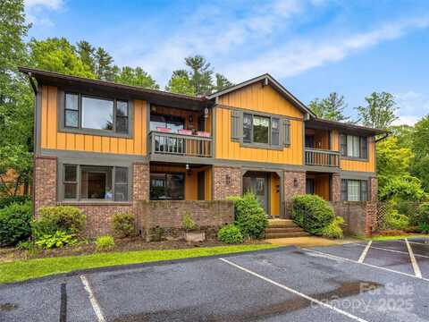 1745 Haywood Manor Road unit: A, Hendersonville, NC 28791