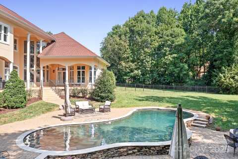 149 Vista Bluff Lane, Mooresville, NC 28117