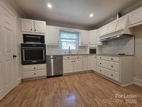 4426 Holbrook Drive, Charlotte, NC 28205