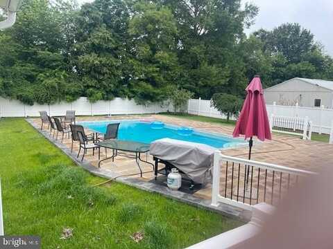 51 WASHINGTON AVENUE, CARNEYS POINT, NJ 08069