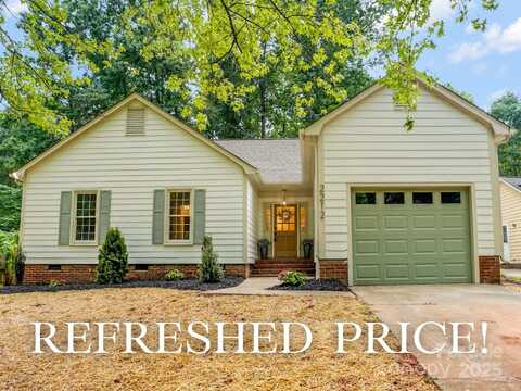 2212 Pinebrook Circle, Charlotte, NC 28208