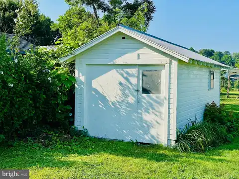 252 W BIRCH LANE, ROMNEY, WV 26757