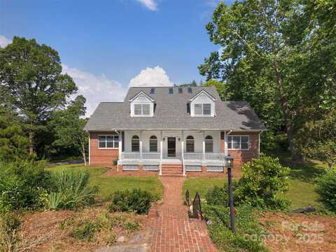 44 Ardoyne Road, Asheville, NC 28804