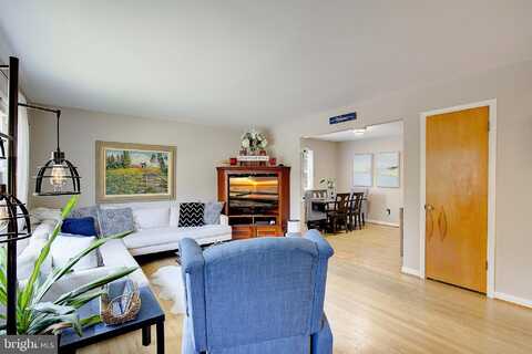 3902 13TH STREET, CHESAPEAKE BEACH, MD 20732