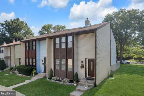 628 TWIN RIVERS DRIVE N, EAST WINDSOR, NJ 08520
