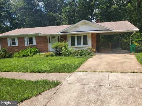 9706 GREEN APPLE TURN, UPPER MARLBORO, MD 20772