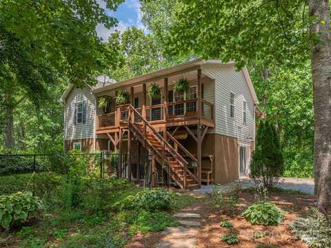 15 Maplewood Drive, Swannanoa, NC 28778