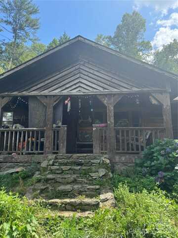 321 Henry Worley Lane, Marshall, NC 28753