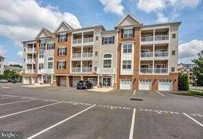 243 BREEDERS CUP DRIVE, CHERRY HILL, NJ 08002