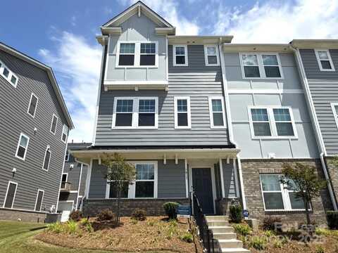 7017 Bryce Avenue, Charlotte, NC 28217