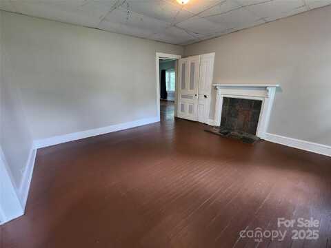 125 S Davie Street, Cooleemee, NC 27028