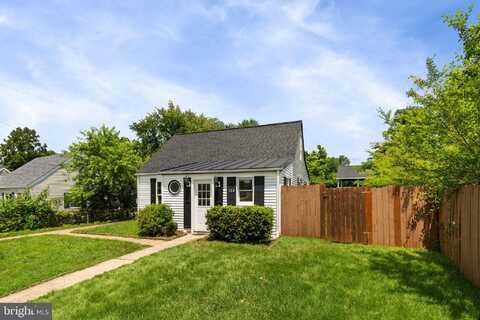 132 EVANS STREET, MANASSAS PARK, VA 20111