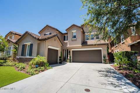 163 Brooks Court, Simi Valley, CA 93065