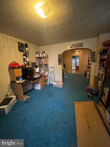 400 and 402 S SHAMOKIN STREET, SHAMOKIN, PA 17872