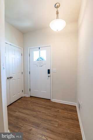 320 BENDELOW LANE, NORTHAMPTON, PA 18067