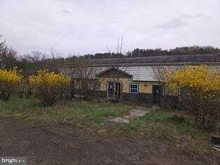 433 MCPAW LANE, RIDGELEY, WV 26753
