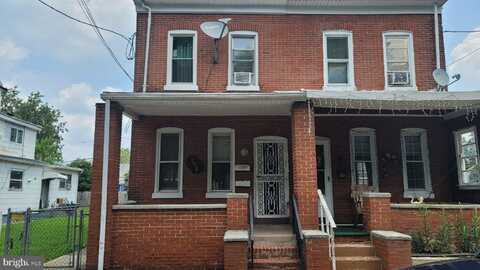 838 FAIRMOUNT AVENUE, TRENTON, NJ 08629