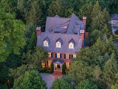 354 South Avenue, New Canaan, CT 06840