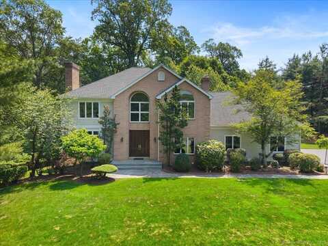 1 Mountaincrest Drive, Cheshire, CT 06410