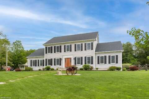 81 Chalybes Road West, Roxbury, CT 06783