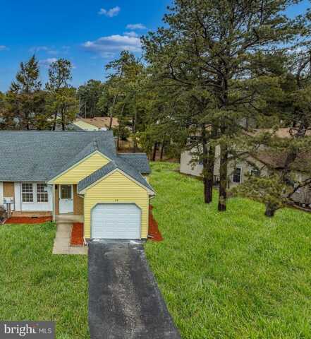 4 GREENWOOD LN, WHITING, NJ 08759