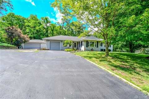 11 Ironwood Drive, Dayton, OH 45449