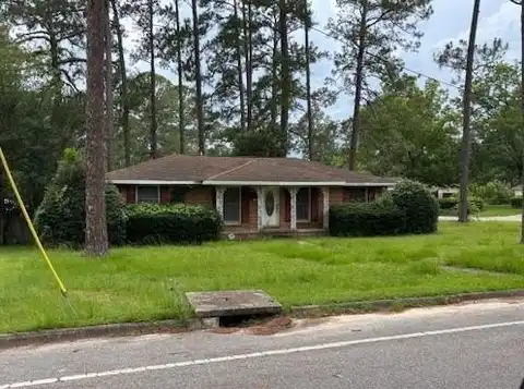1200 Edgewood Dr, Dothan, AL 36301