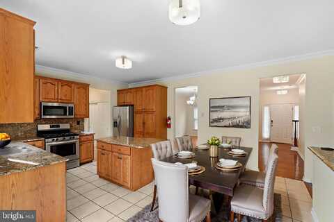 25 ORRIS AVENUE, PISCATAWAY, NJ 08854