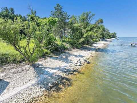 2601 Rutz Ln, Brussels, WI 54204