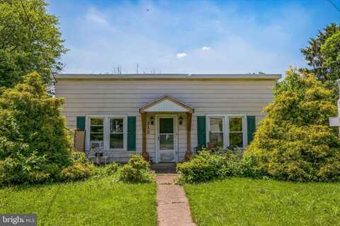 210 BEAVER ROAD, HARRISBURG, PA 17112