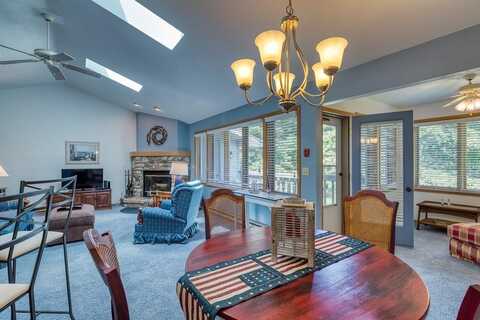 10640 N Highland Rd, Sister Bay, WI 54234