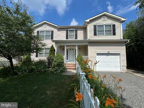 314 MOHAWK TRAIL, BROWNS MILLS, NJ 08015