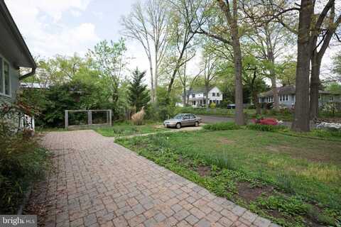 6789 LITTLE FALLS ROAD, ARLINGTON, VA 22213