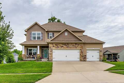 2056 SE Fox Valley Drive, West Des Moines, IA 50265