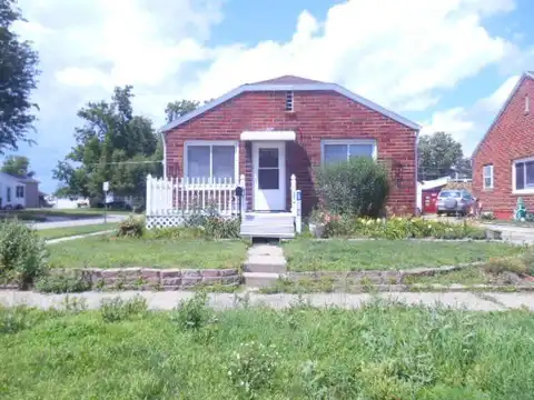 702 Woodbury Street, Marshalltown, IA 50158