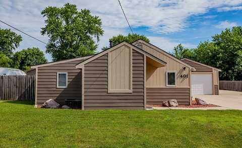 401 NW 50th Place, Des Moines, IA 50313