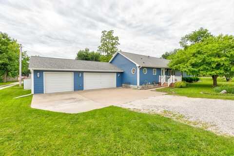 201 E 1st Street, Woodward, IA 50276