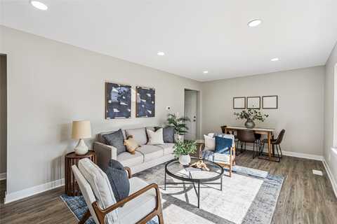 8066 Pilmer Drive, Des Moines, IA 50320