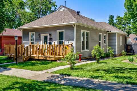 1718 Otley Avenue, Perry, IA 50220